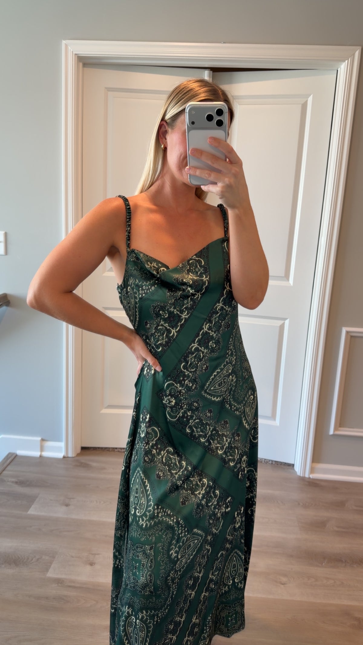 Siena - Cowl Neck Paisley Print Midi Dress - Medium