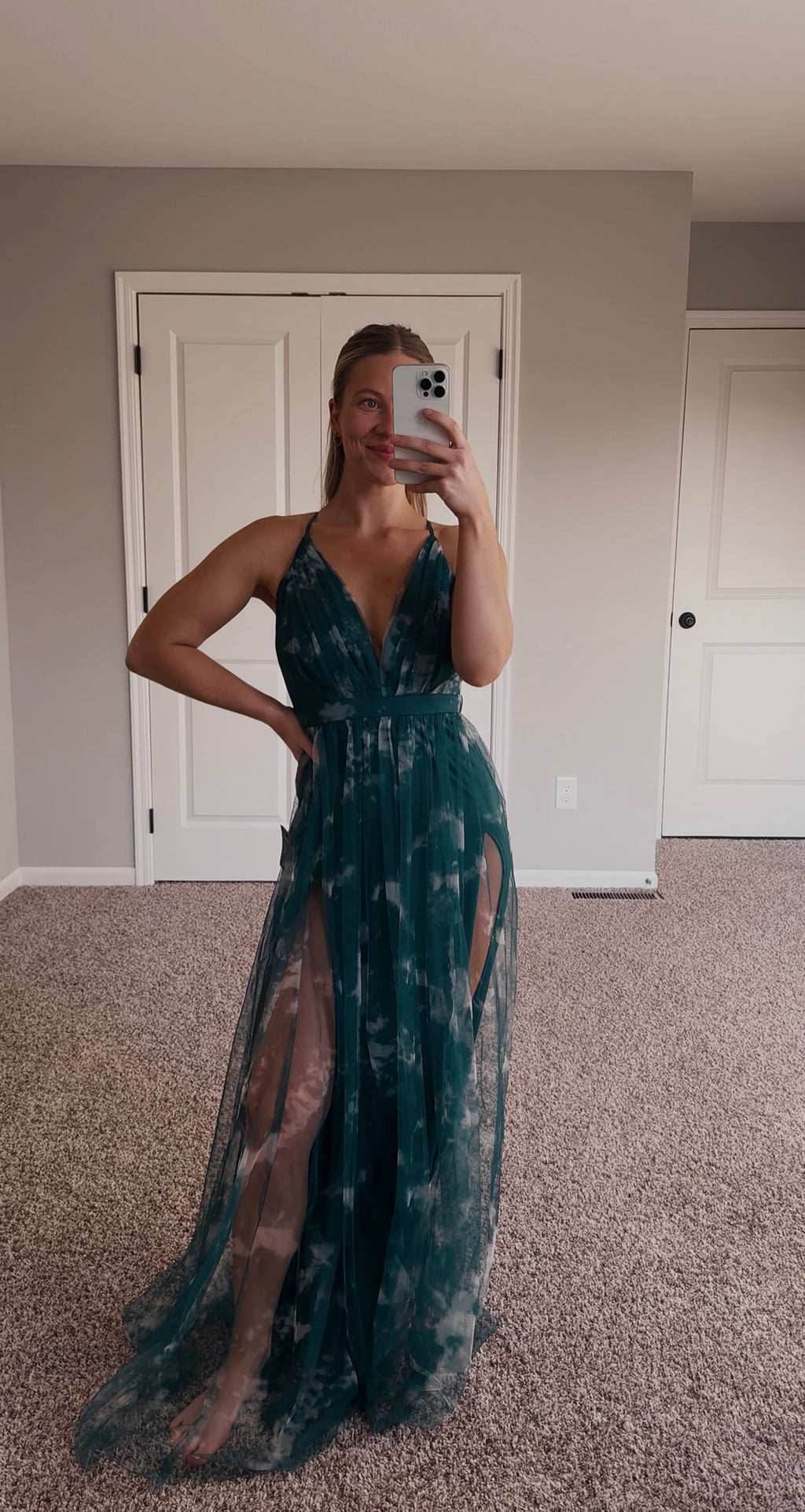 Lulus - Elegant Moment Emerald Green Tie-Dye Backless Maxi Dress - Medium