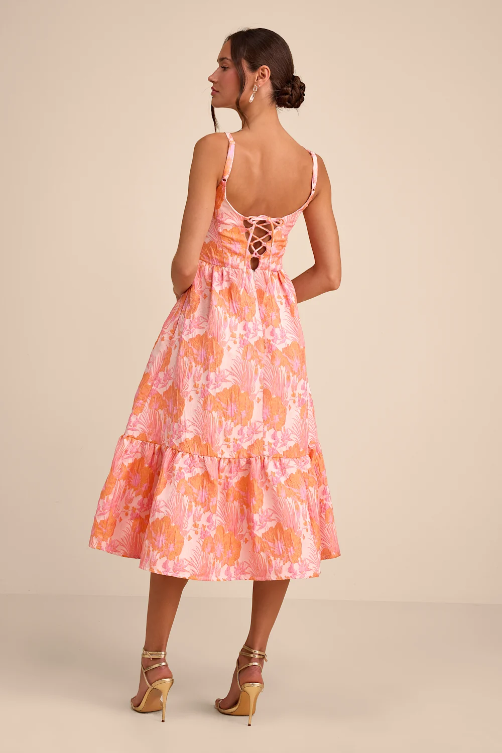 Lulus - Avalie Pink Floral Jacquard Tiered Bustier Midi Dress - XL