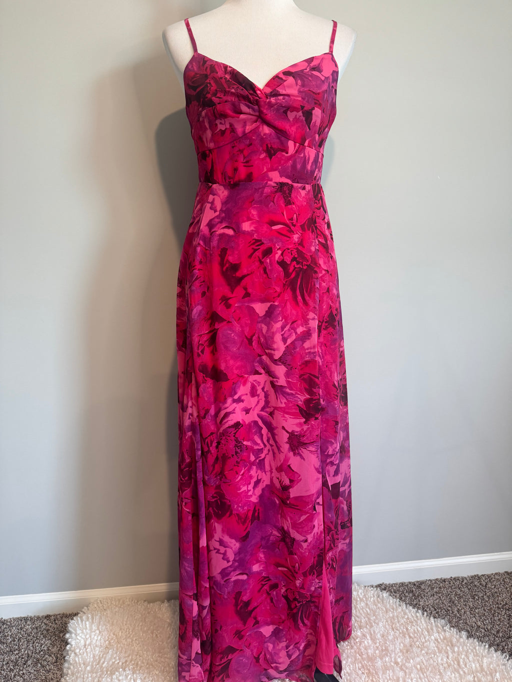 Lulus - Beautiful Soul Fuchsia Floral Print Twist-Front Maxi Dress - Large