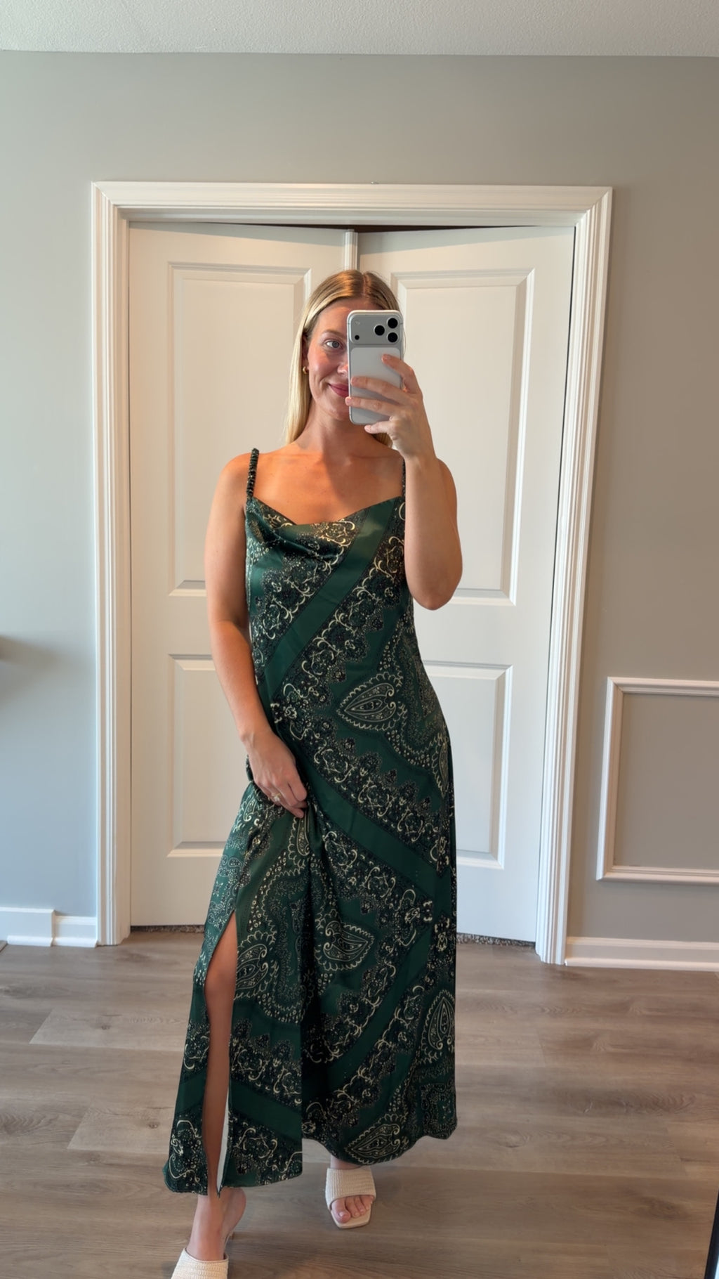 Siena - Cowl Neck Paisley Print Midi Dress - Medium