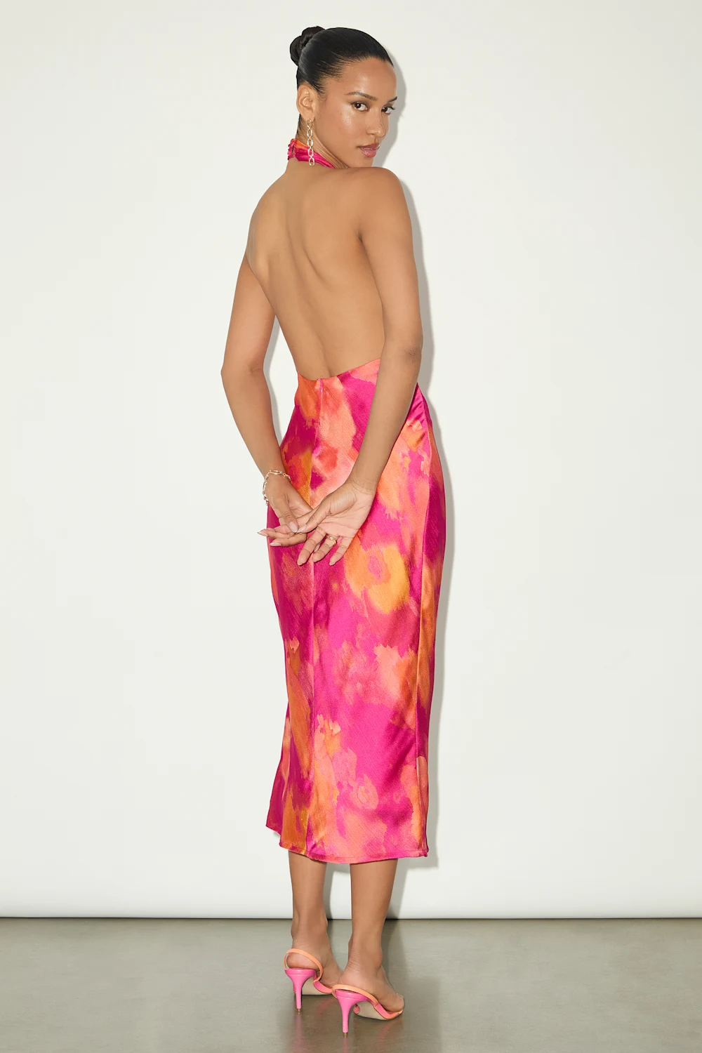 Lulus - Beyond Classy Pink Multi Abstract Print Satin Halter Midi Dress - Medium