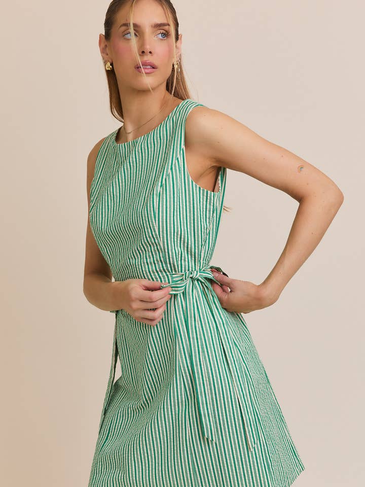 Gilli - Boat Neck Sleeveless Side Ties Mini Dress - Medium