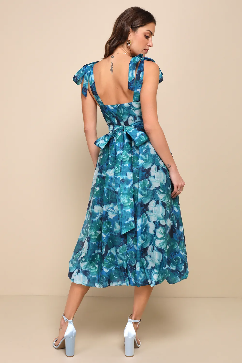 Lulus - Flowering Day Dream Teal Blue Floral Organza Midi
Bubble Dress - Medium