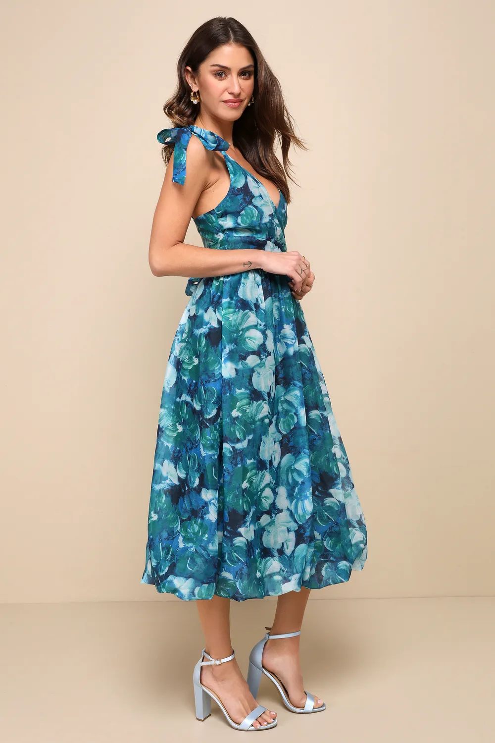Lulus - Flowering Day Dream Teal Blue Floral Organza Midi
Bubble Dress - Medium