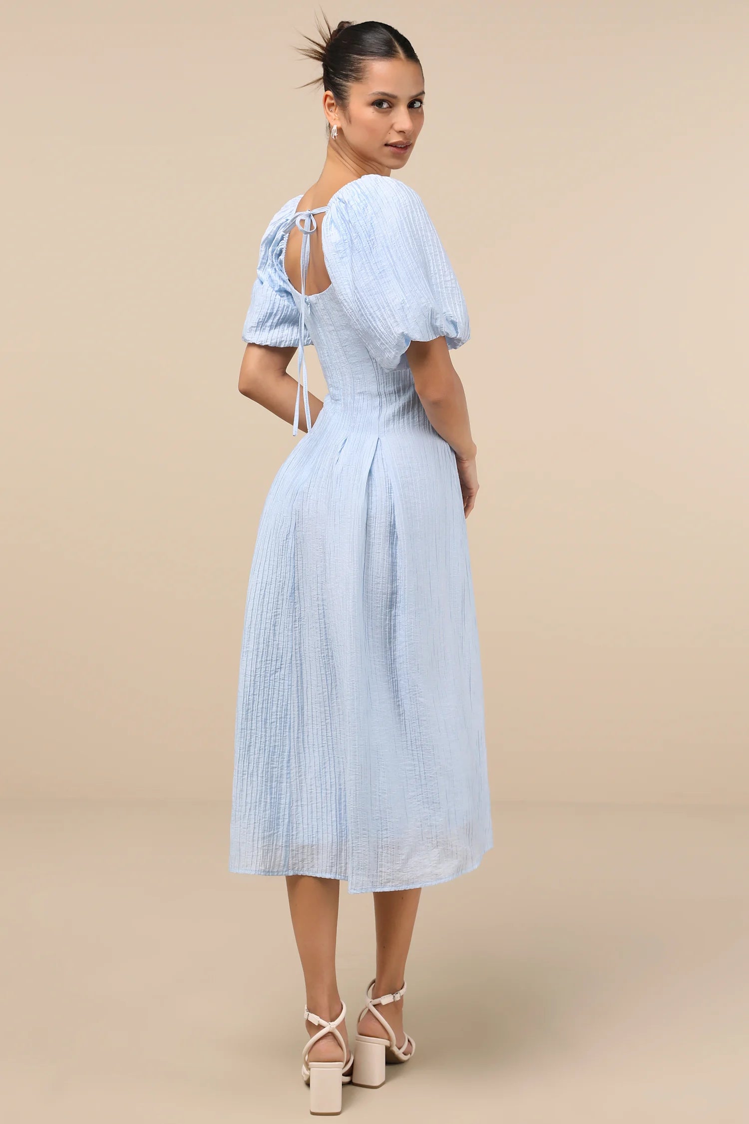 Lulus - Heavenly Energy Blue Textured Puff Sleeve Pleated Midi Dress - Large