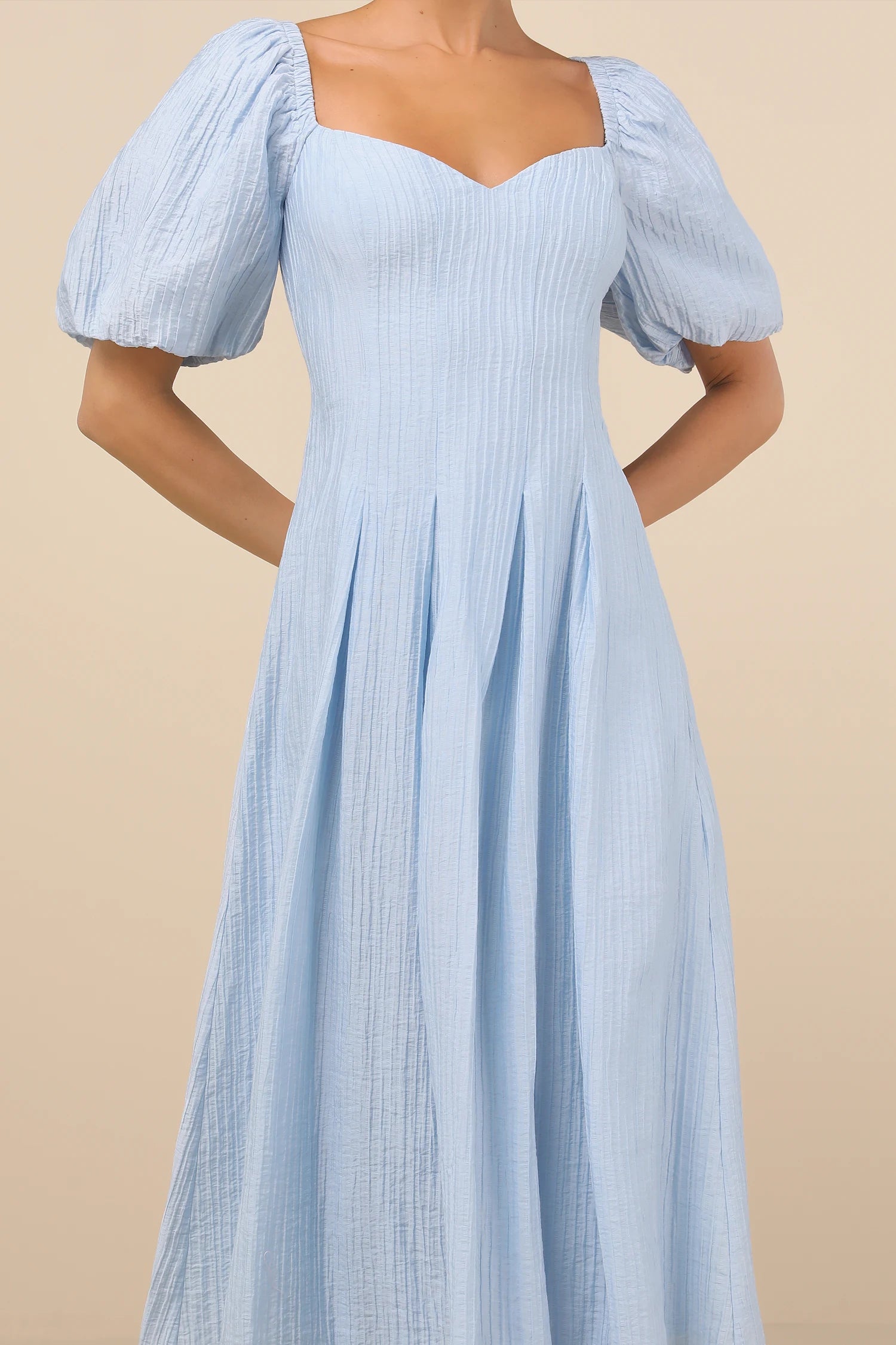 Lulus - Heavenly Energy Blue Textured Puff Sleeve Pleated Midi Dress - Large